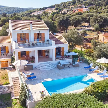 Eleni With Pool, Walk To Secluded Villa