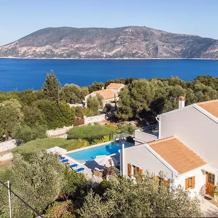 Eleni With Pool, Walk To Secluded Evreti