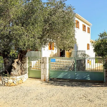 Eleni With Pool, Walk To Secluded *